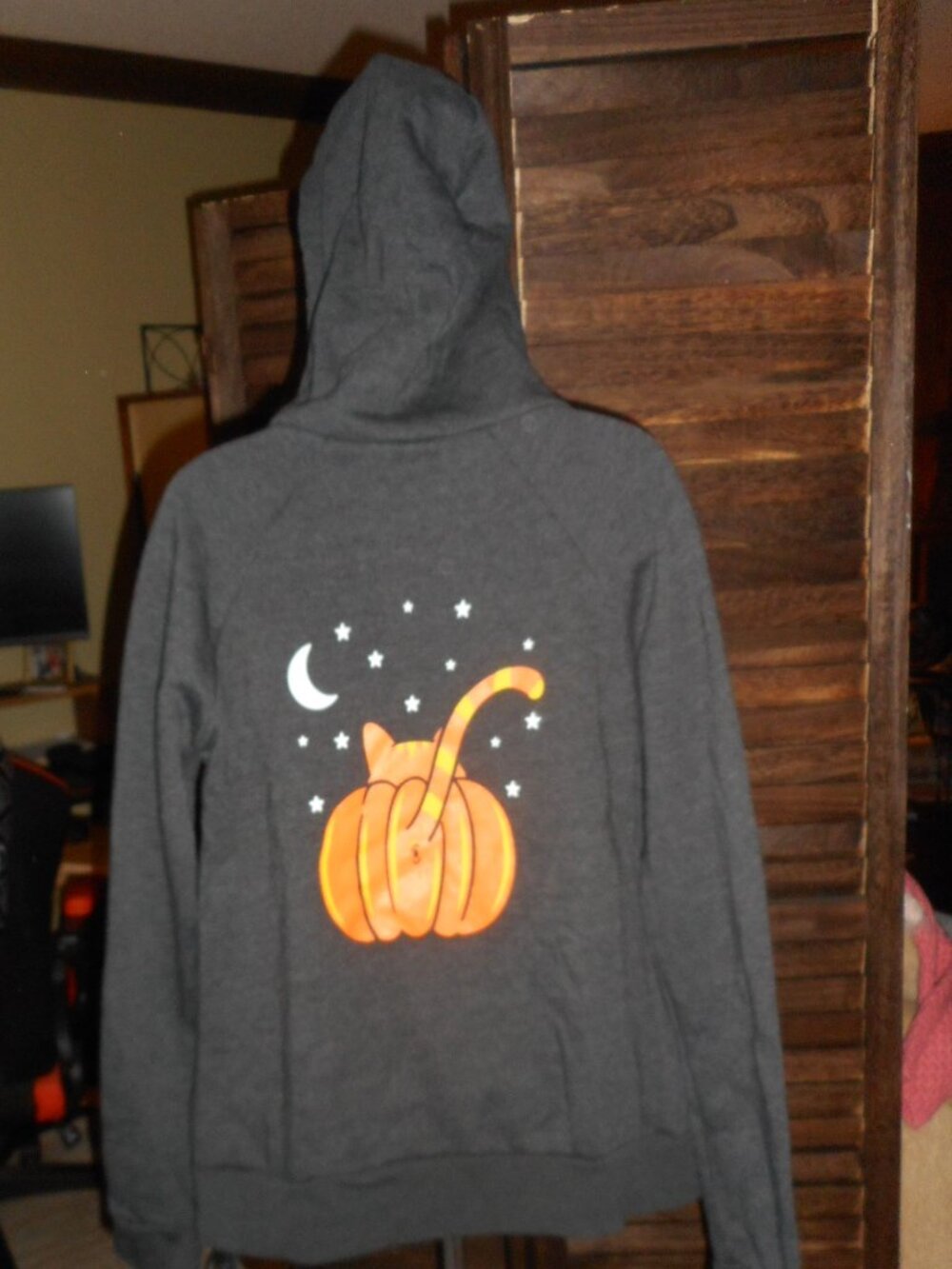 NWOT Modcloth Halloween Pumpkin Cat butt hoodie, Small